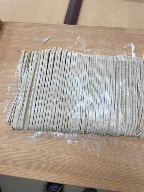 手つきは褒められたけど・・・そば打ち体験_image